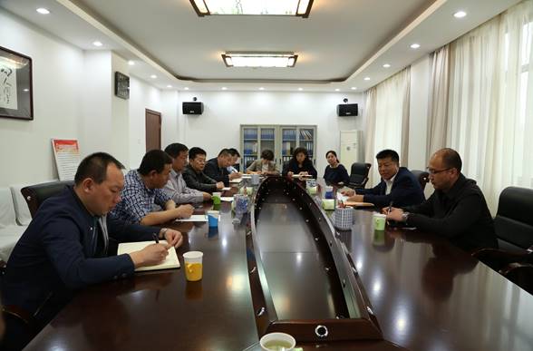 呼和浩特市委副秘书长陈鹏一行调研市档案馆工作